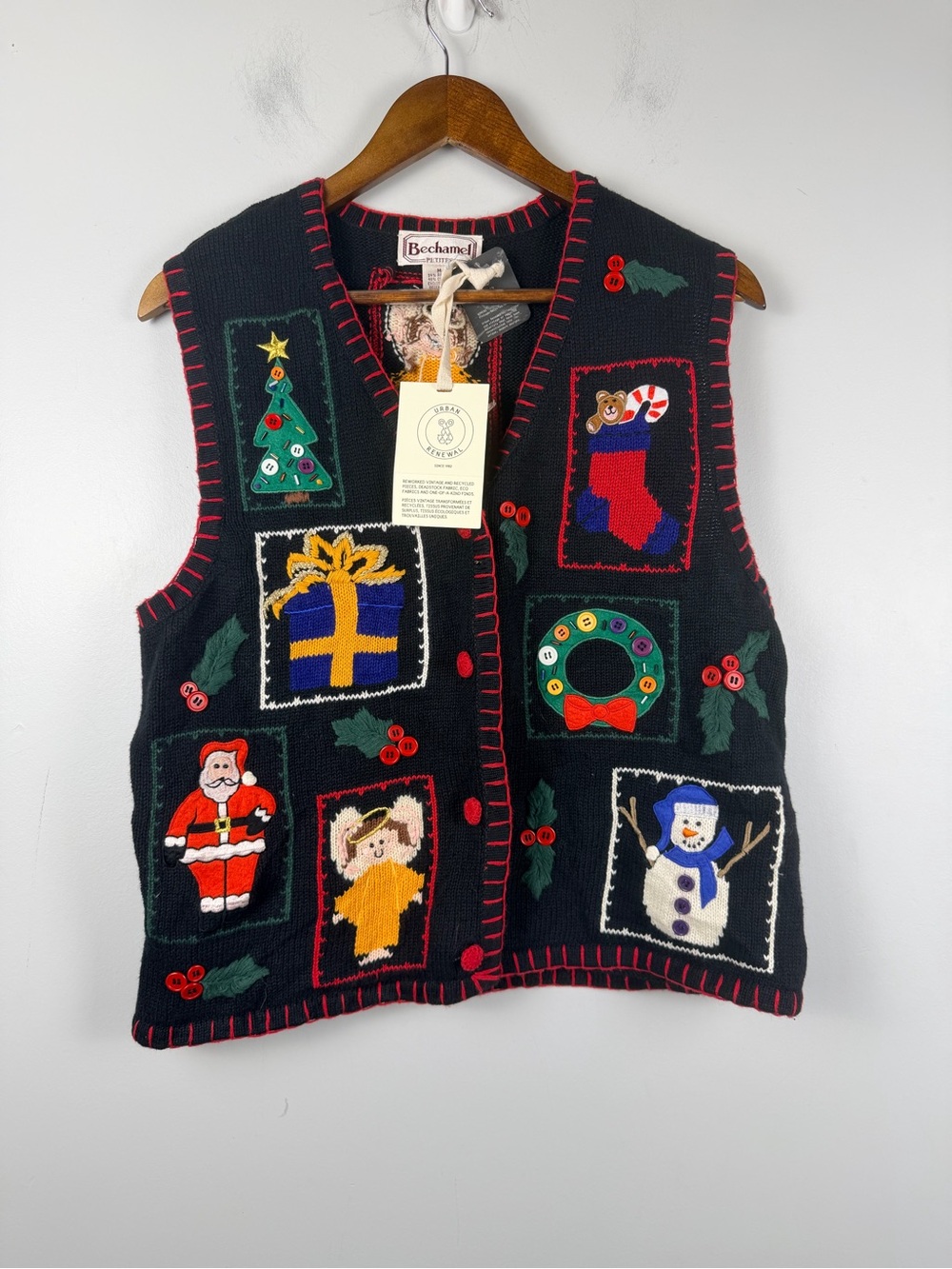 Urban renewal Bechamel Sweater Vest Medium Black Christmas Snow Santa Angel